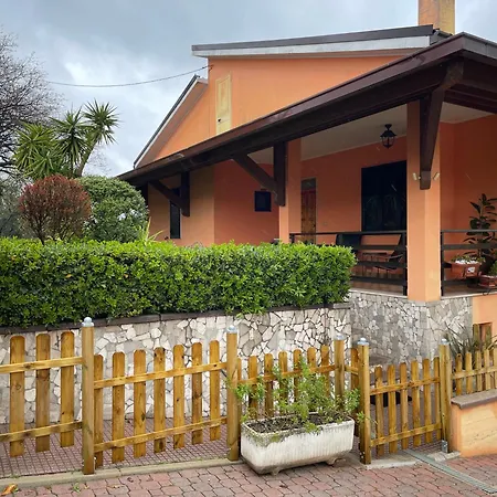 Le Pianelle Bed & Breakfast *